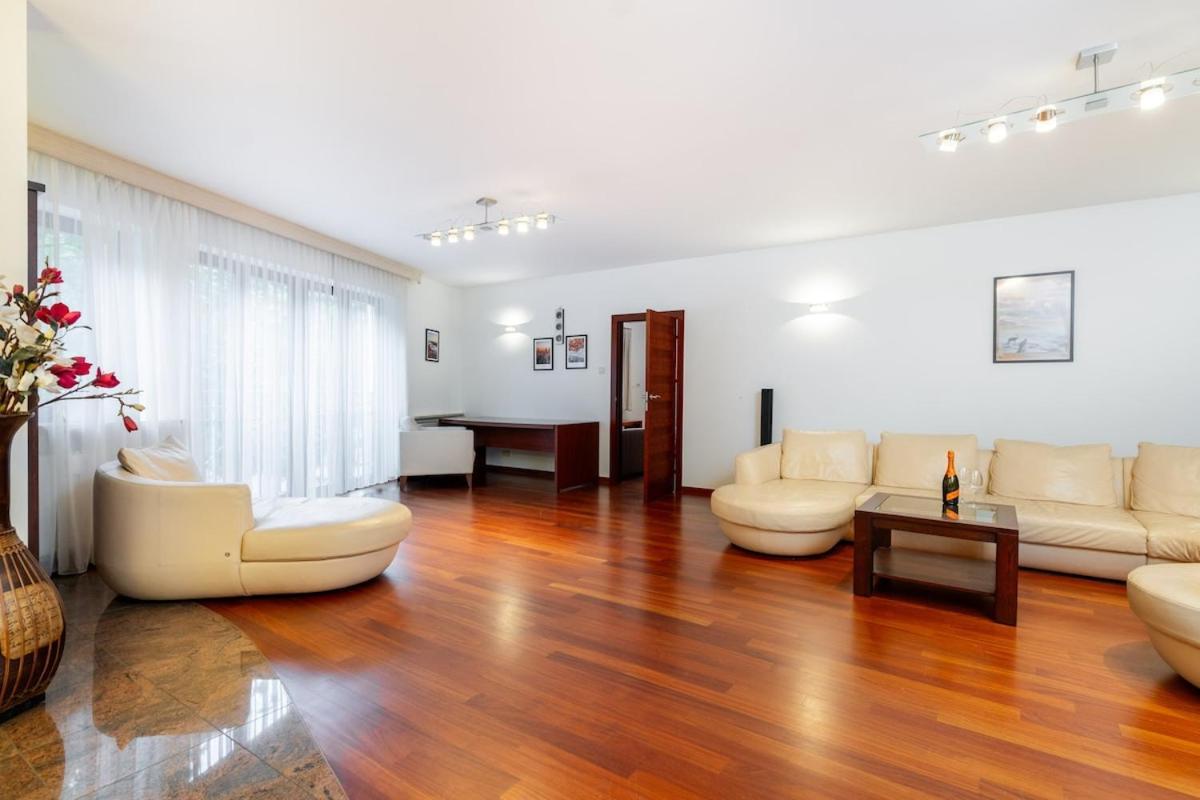 Royal Retreat Luxury Apartment Lazienki Park Warszawa Zewnętrze zdjęcie